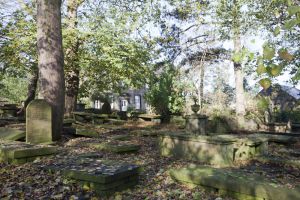 haworth graveyard cemetery 4 sm.jpg